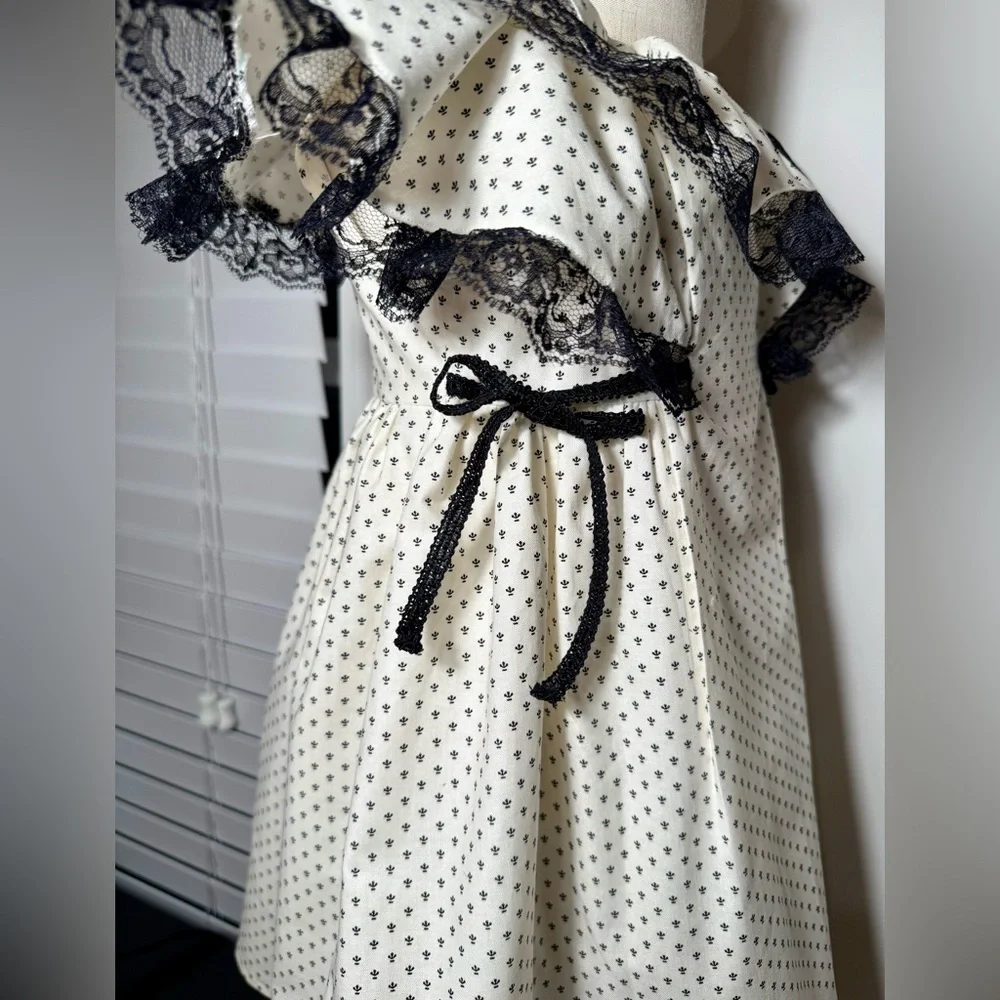 🖤 Handmade Ivory & Black Dress 🖤 - Picture 5 of 5